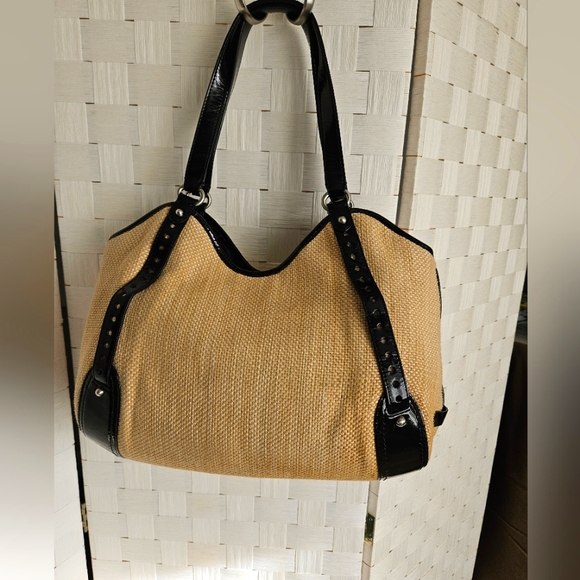 Cole haan Halsey straw and patent leather tote handbag - Picture 2 of 7